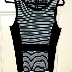 White House Black Market tank